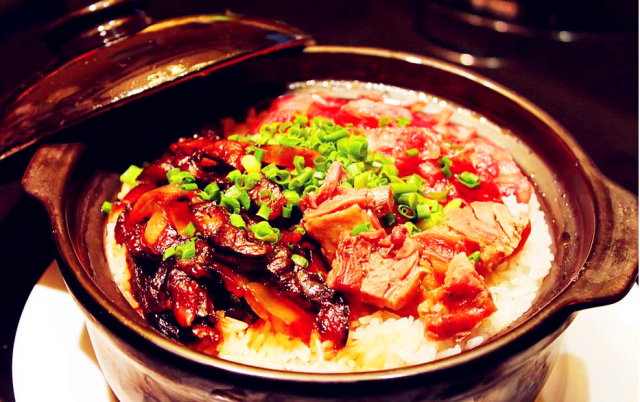 煲仔饭