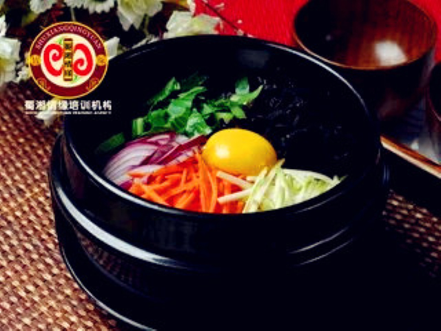 石锅拌饭 